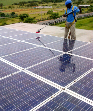 commercial and residential window cleaning; window cleaning services; commercial window cleaning; residential window cleaning; high rise window cleaning; Kwazulu-Natal; Umhlanga; North Coast; Durban; Upper Highway; Ballito