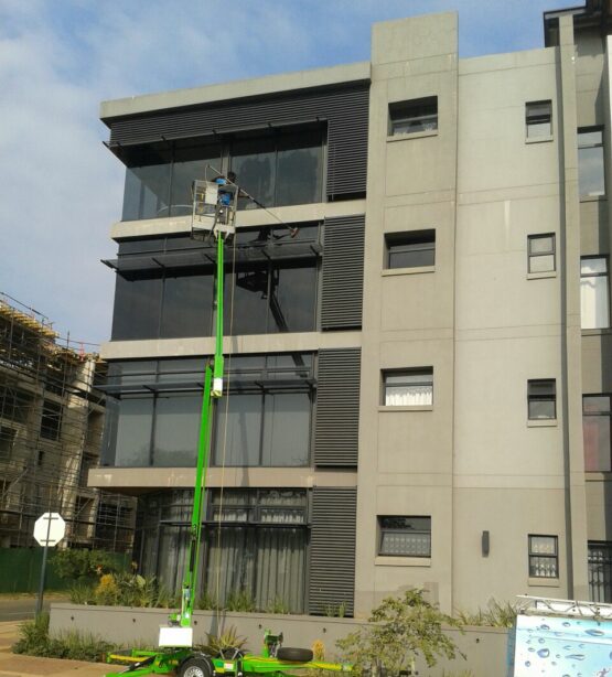 commercial and residential window cleaning; window cleaning services; commercial window cleaning; residential window cleaning; high rise window cleaning; Kwazulu-Natal; Umhlanga; North Coast; Durban; Upper Highway; Ballito