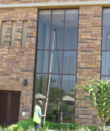 commercial and residential window cleaning; window cleaning services; commercial window cleaning; residential window cleaning; high rise window cleaning; Kwazulu-Natal; Umhlanga; North Coast; Durban; Upper Highway; Ballito